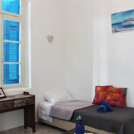 Marika's Traditional House Apartment